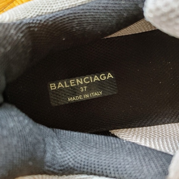 Balenciaga Triple S sneakers size 37 EU - Picture 6 of 6